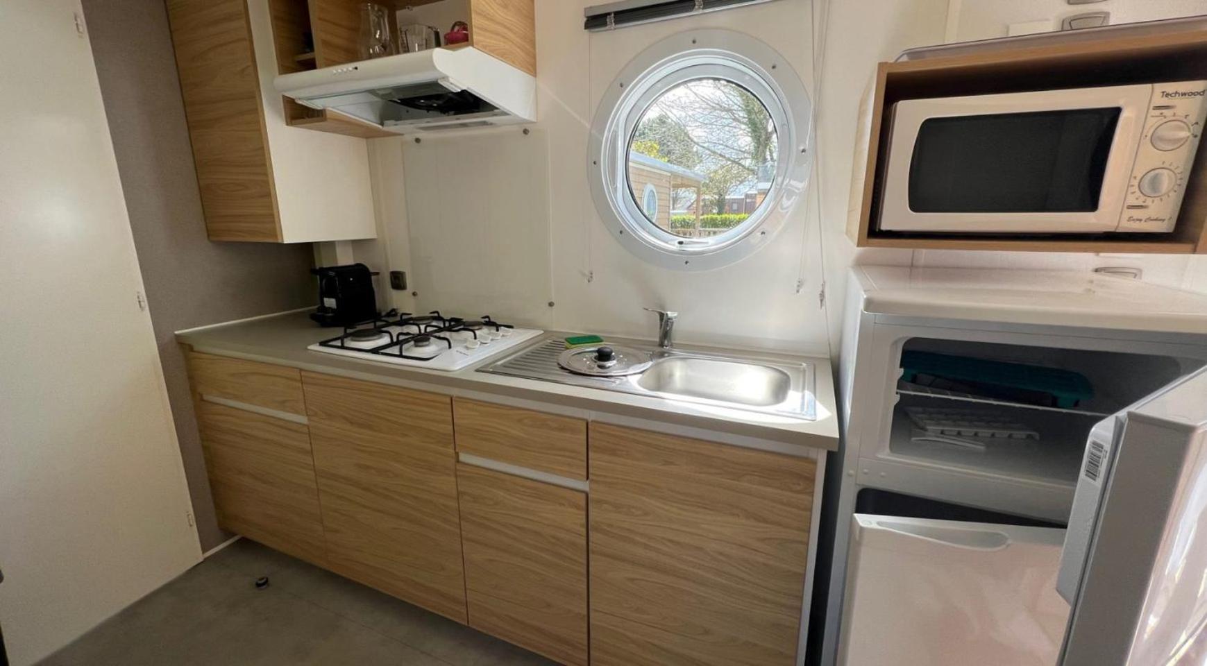 Camping Les Portes Du Perche Mamers Ngoại thất bức ảnh